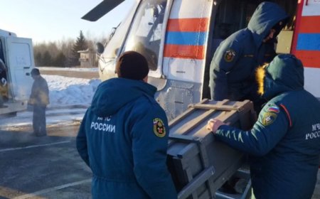 More than a dozen workers trapped in Russian gold mine