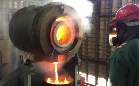 Iron ore price hits 3-week low on firmer supply, softer steel outlook