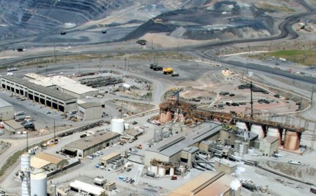 Barrick reports rise in gold, copper output