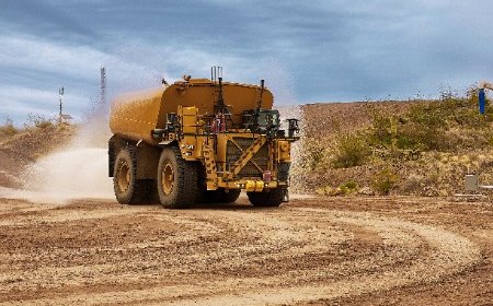 New Cat® 789D Autonomous Water Truck