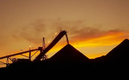 Coal used to be Australia’s commodity export king, but gold is coming